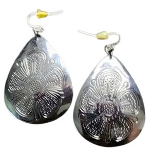 Gunmetal Floral Teardrop Earrings